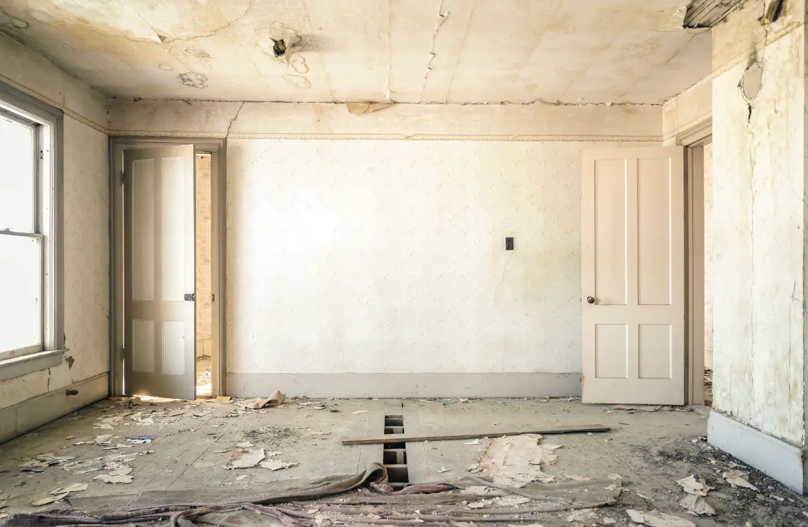 Waste disposal crew managing a cleanout project in Bel Aire